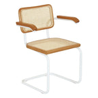 Poltroncina con braccioli cantilever con telaio in acciaio bianco